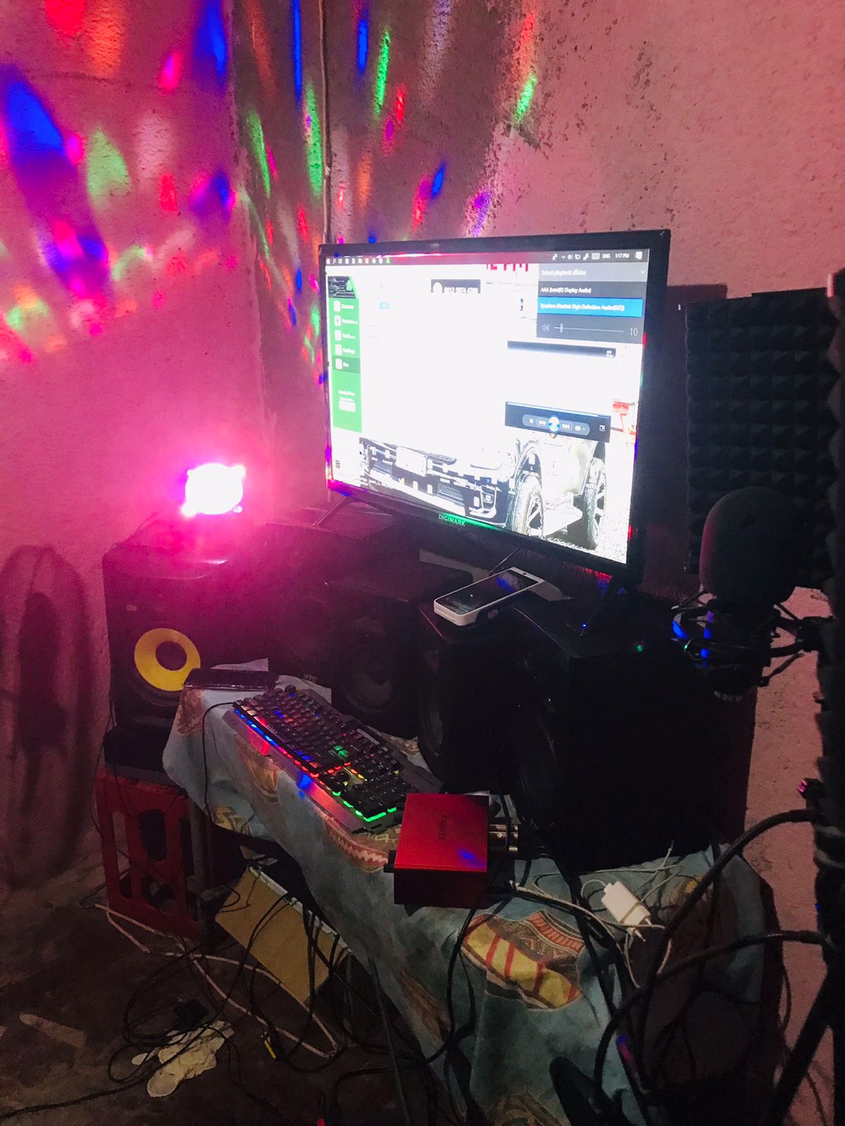 Dj Evza SA